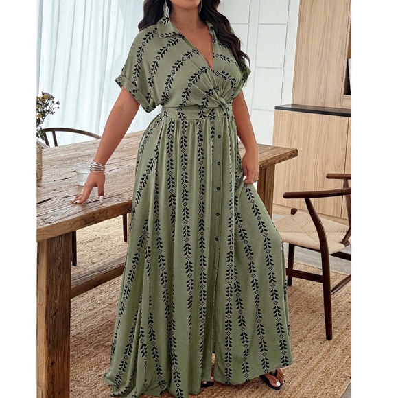 Plus Geo Print V neck Stretchy Waist Twist Front Maxi Dress - Picture 3 of 9